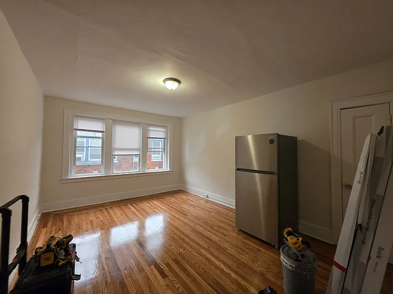 293 Norton St #7C — Photo 2