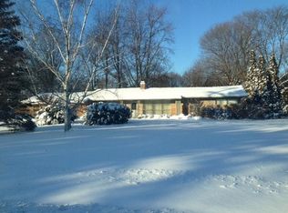 7480 Parkstone Ln, Bloomfield Hills, MI