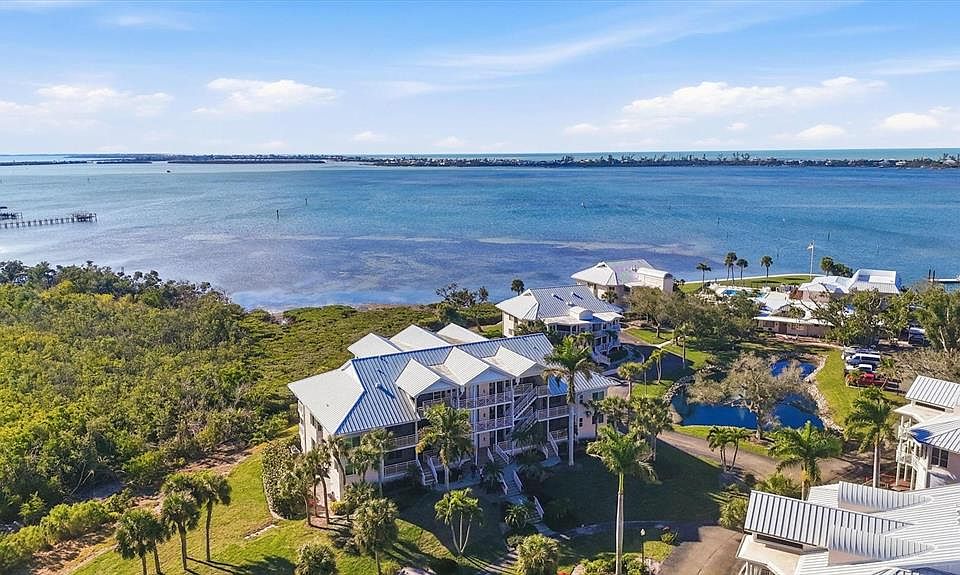 1st image of 11000 Placida Rd APT 302