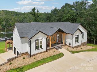 323 Whisper Lake Dr, New London, NC 28127