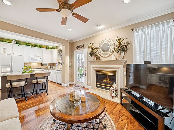 2nd image of 18240 Midway Rd APT 1602