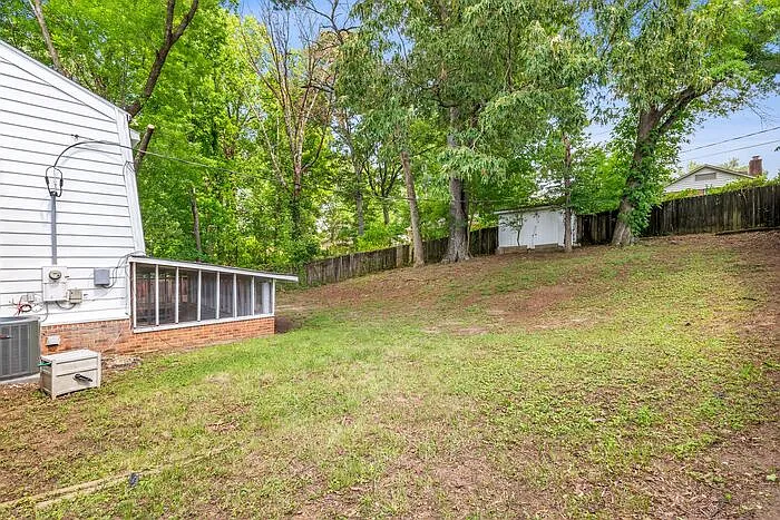 2309 Bridgette Blvd — Photo 33