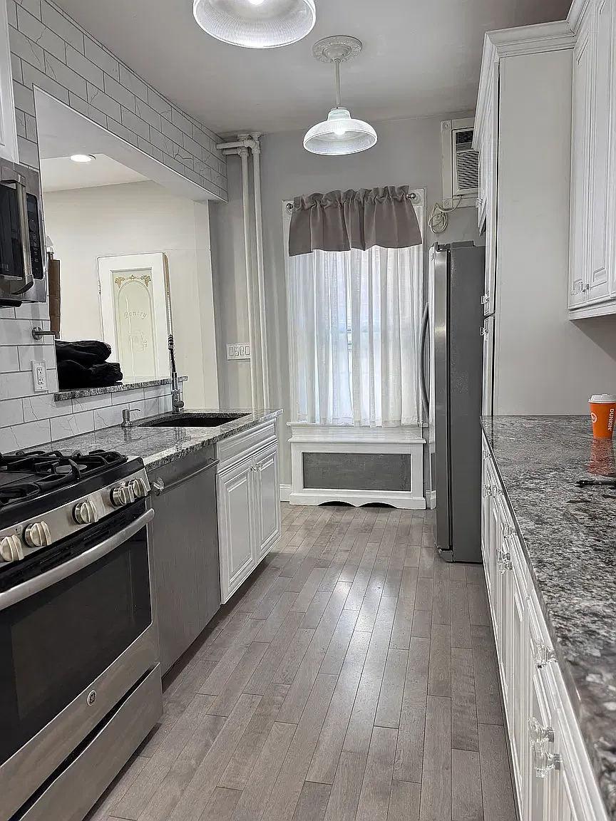 231 73rd Street — Photo 2
