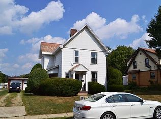 335 E Spring St, Zelienople, PA 16063
