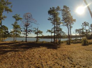 17 Tradewinds Dr, Hampstead, NC 28443