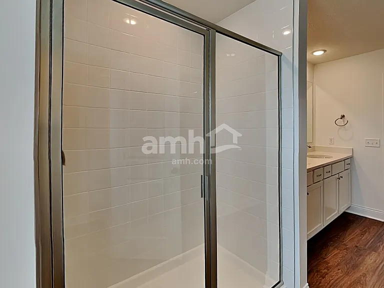 1037 Castor Dr — Photo 16