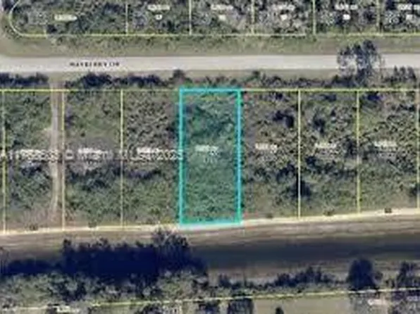 1808 Mayberry Dr, Lehigh Acres, FL 33972