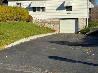 16 Geiser Rd, Wynantskill, NY 12198