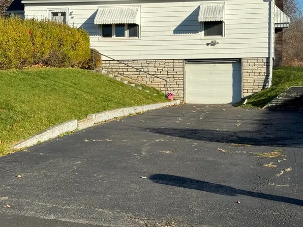 16 Geiser Road, Wynantskill, NY 12198