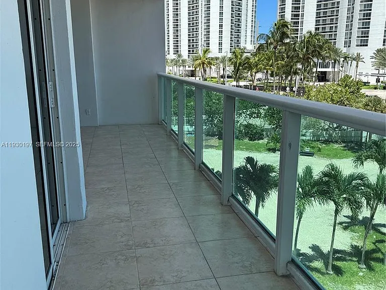 100 Bayview Dr #309 — Photo 20