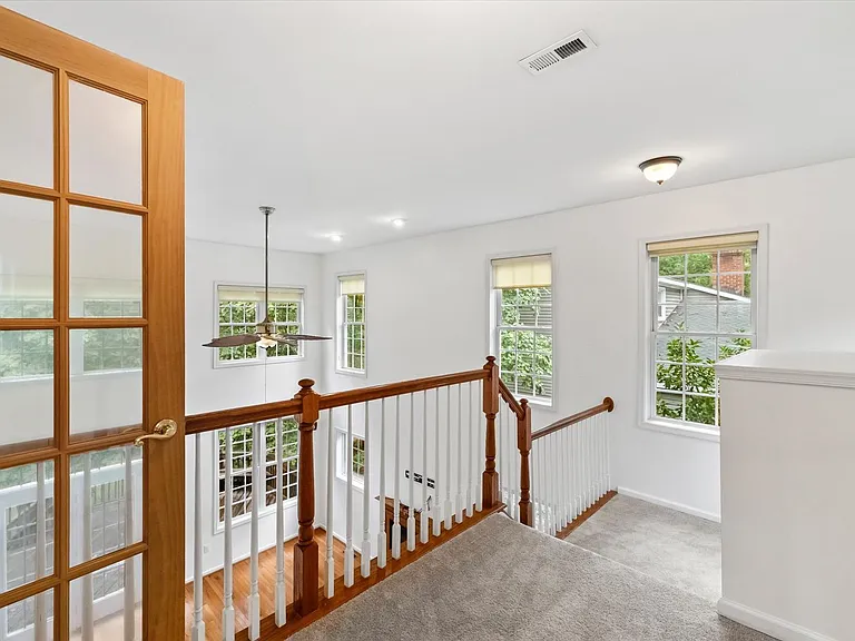 4107 Lakeview Pkwy — Photo 32