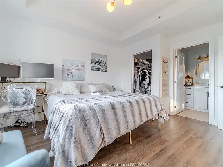 3817 Howard Ave #415 — Photo 9