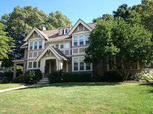 109 Mount Vernon St, Boston, MA 02132