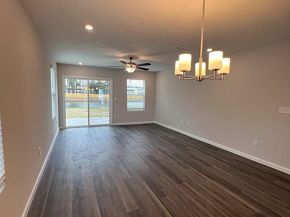 3rd image of 4184 MATADOR Drive