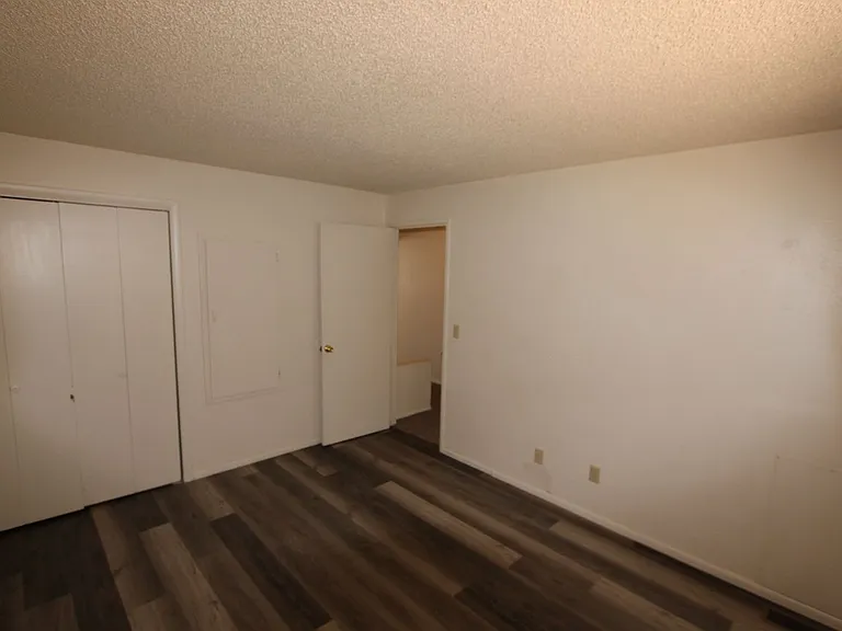 512 W Santa Fe Ave — Photo 13