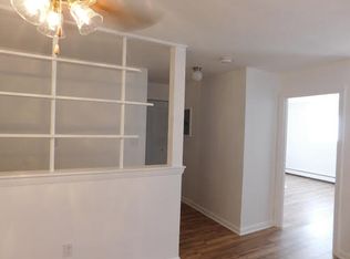 116 Trapelo Rd APT 6, Waltham, MA 02452