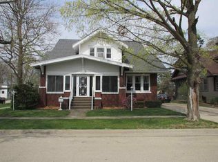 102 E 2nd St, Prophetstown, IL 61277