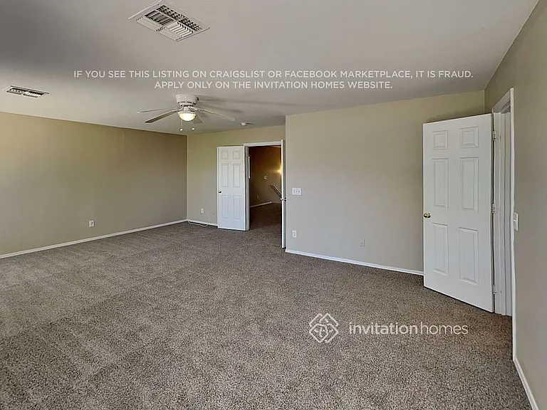 12808 N Main St — Photo 9