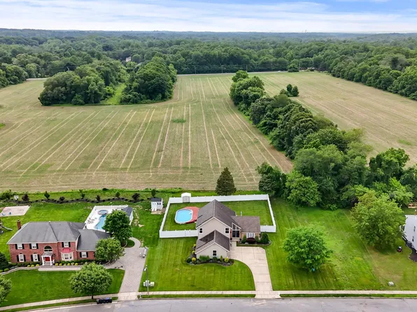 283 Tall Pines Dr, Sewell, NJ 08080