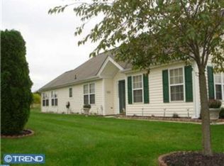 86 Maple Leaf Cir, Sewell, NJ 08080