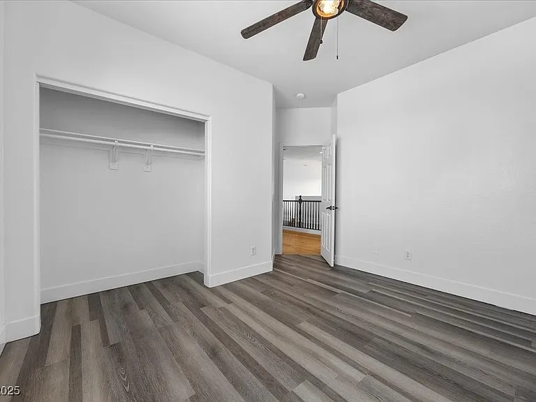 6332 Peggotty Ave — Photo 28