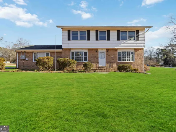 2210 Lisa Dr SE, Marietta, GA 30067