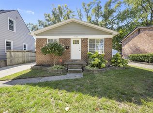 1530 E Madge Ave, Hazel Park, MI 48030