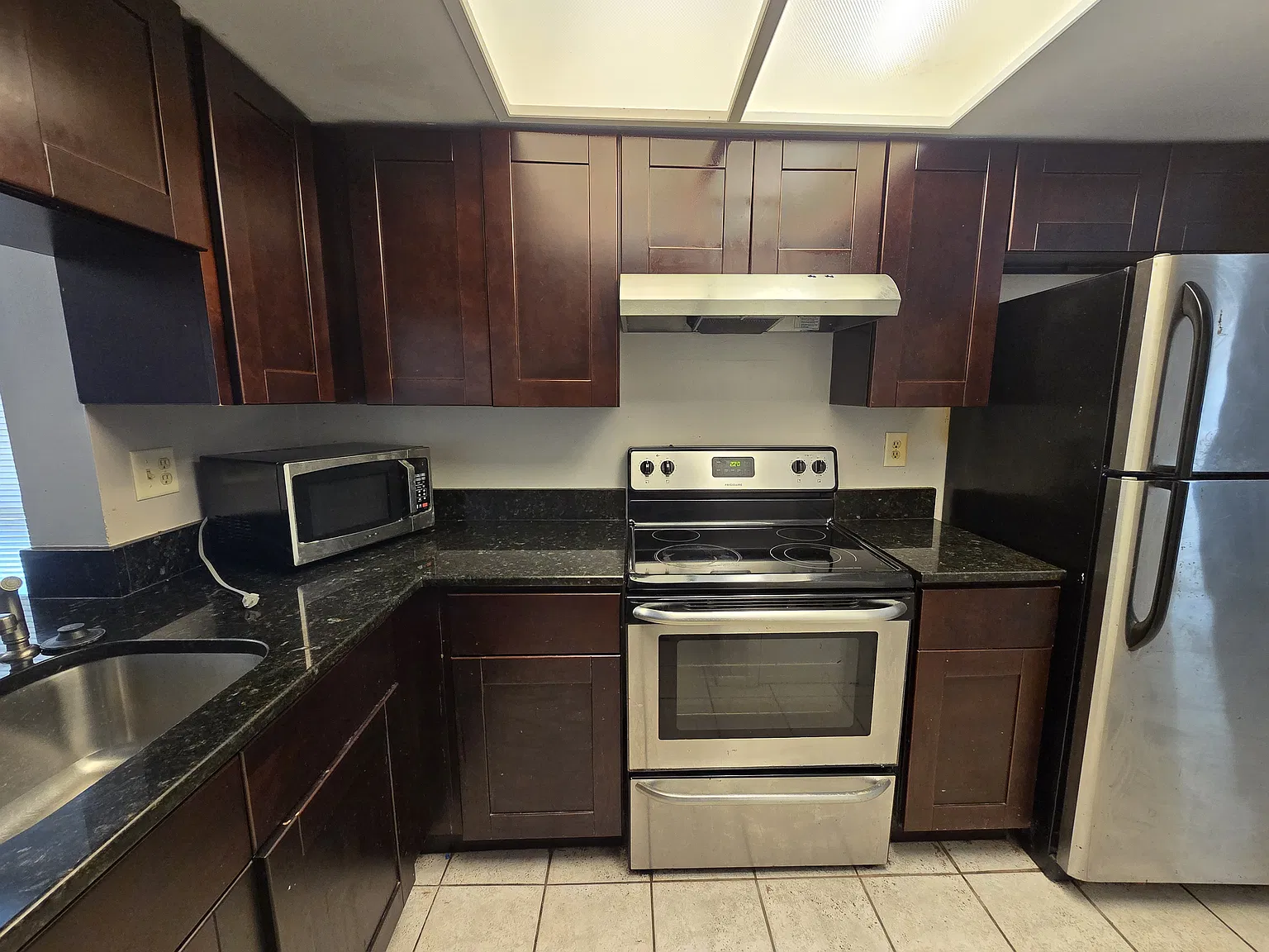 2 bed, 1217 sqft, $1,475 — Photo 3