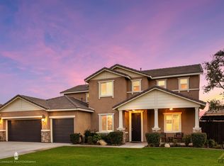 16019 La Strada Ct, Bakersfield, CA 93314