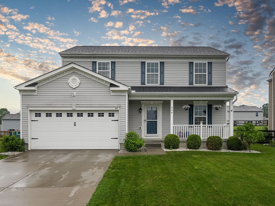 1st image of 946 Willow Creek Dr