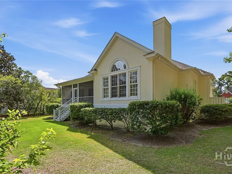 Palm Grove Ct — Photo 31