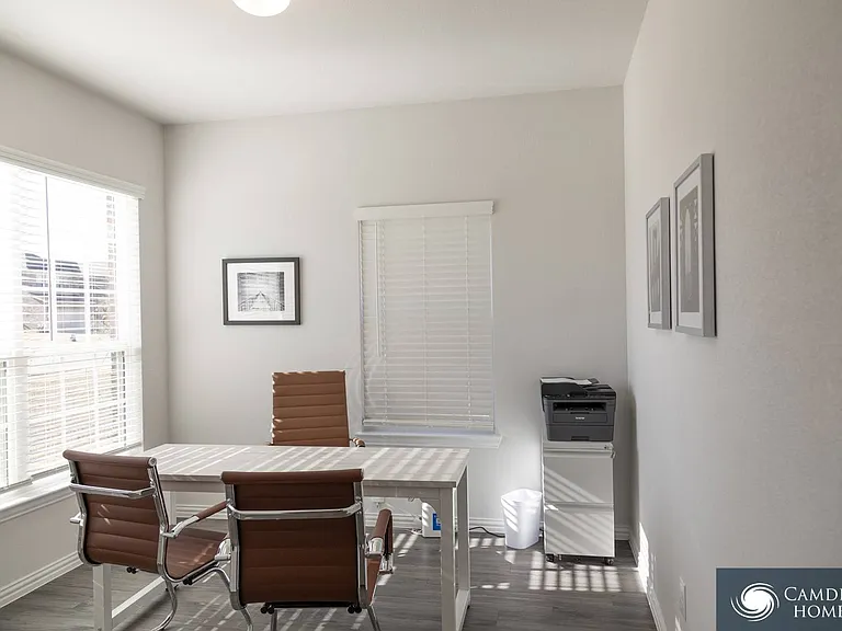 412 Purdue Rd — Photo 17