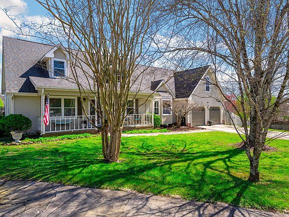 3rd image of 60 Battlefield Ct
