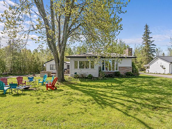 5th image of 44 Trent Canal Rd