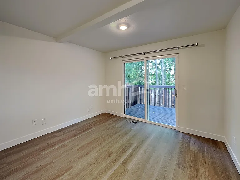 16957 SW Cashew Way — Photo 7