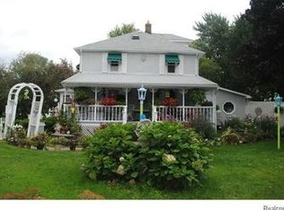 60 Cutting Blvd, Troy, MI 48085