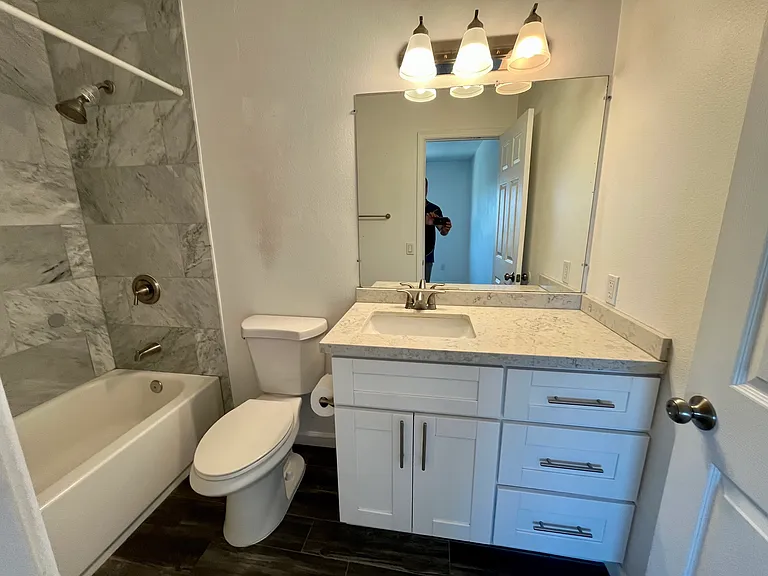 4265 Mesa Vista Way #2 — Photo 23
