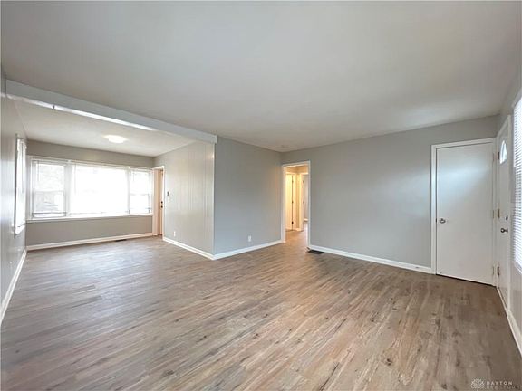 4th image of 1281 Henkel Dr