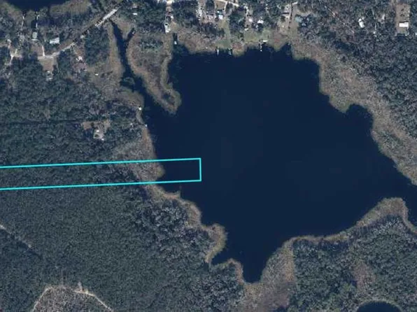 Holden Park Rd, Hawthorne, FL 32640