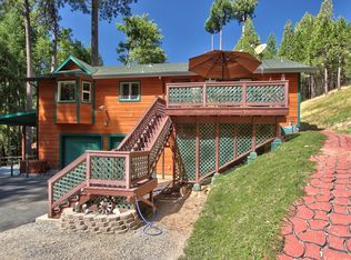 5330 Slalom Ln, Pollock Pines, CA 95726