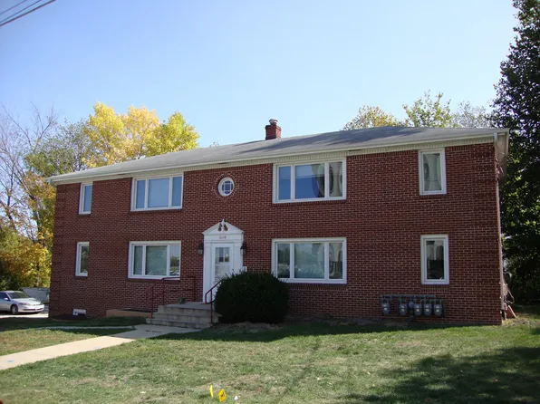 Campus St 2110, 2110 Campus St APT 1, Cedar Falls, IA 50613