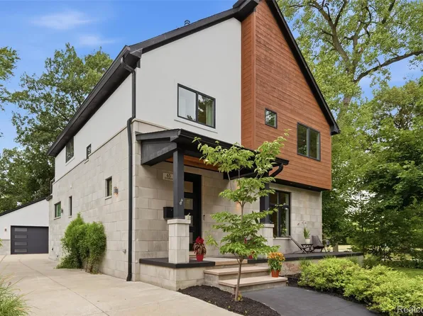 65 Sylvan Ave, Pleasant Ridge, MI 48069