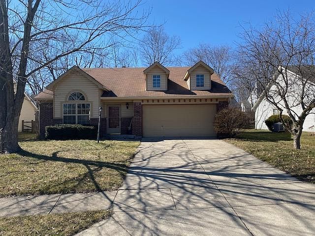 1st image of 10774 Belair Dr