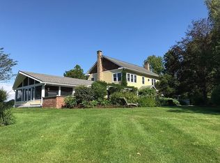 11 Bollenbecker Rd, Rhinebeck, NY 12572