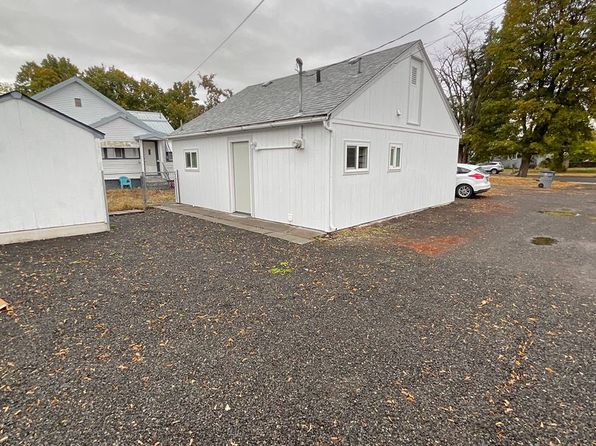 1518 T Ave #1/2