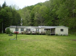 27 Road Run, Sutton, WV 26601