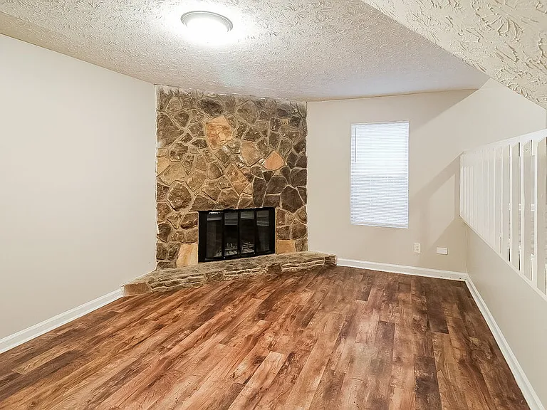 5164 Galbraith Cir — Photo 12