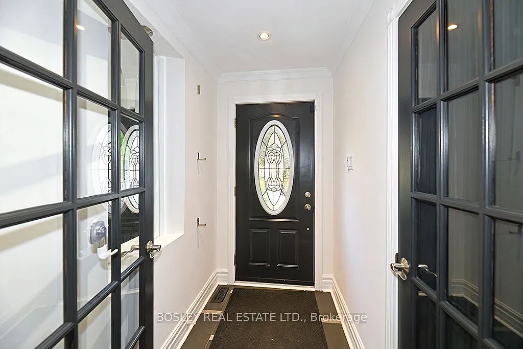 4 bed, $4,850 — Photo 2