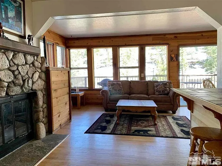 424 Quaking Aspen Ln #B — Photo 9