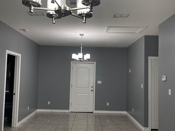 2nd image of 1548 Van Buren Ave